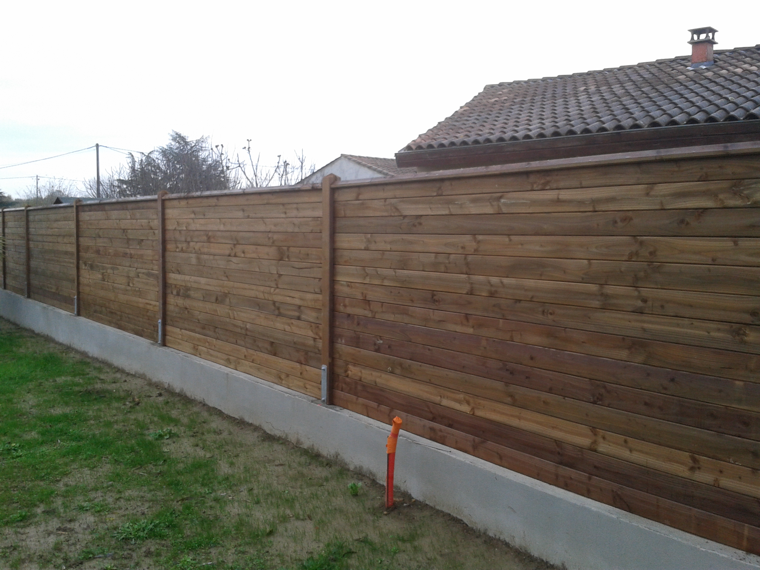 Douglas Bois Fiche Technique : Bois pour l’am?nagement d’ext?rieur: lames pour terrasse, bardages Douglas Bois Fiche Technique : Bois pour l’am?nagement d’ext?rieur: lames pour terrasse, bardages