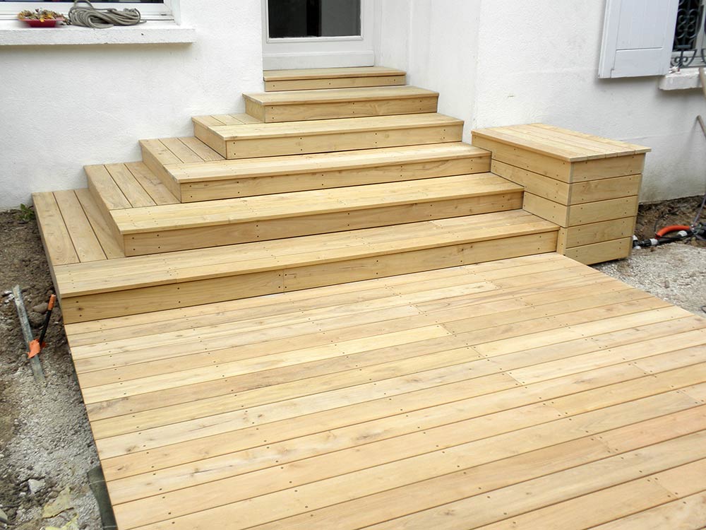 Bois pour l'aménagement d'extérieur lames pour terrasse, bardages